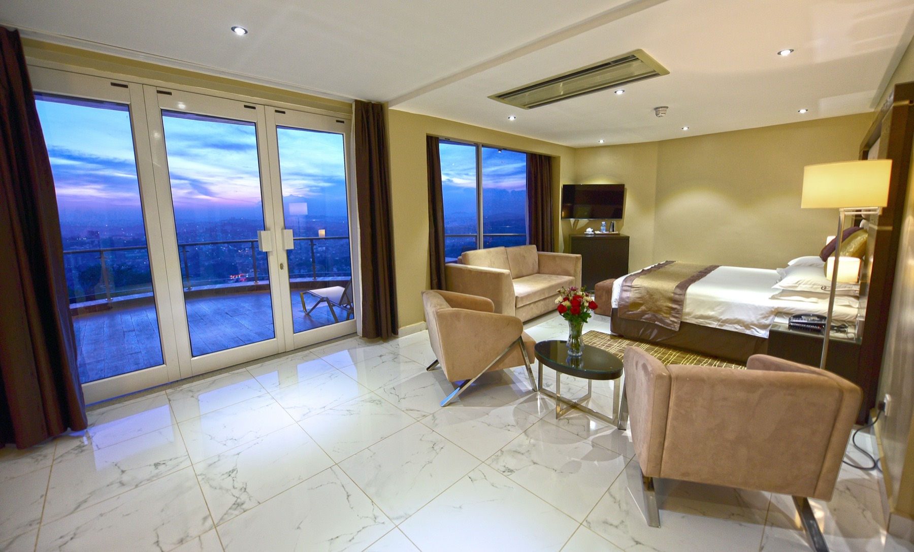 Five Reasons to Wake Up on Naguru Hill