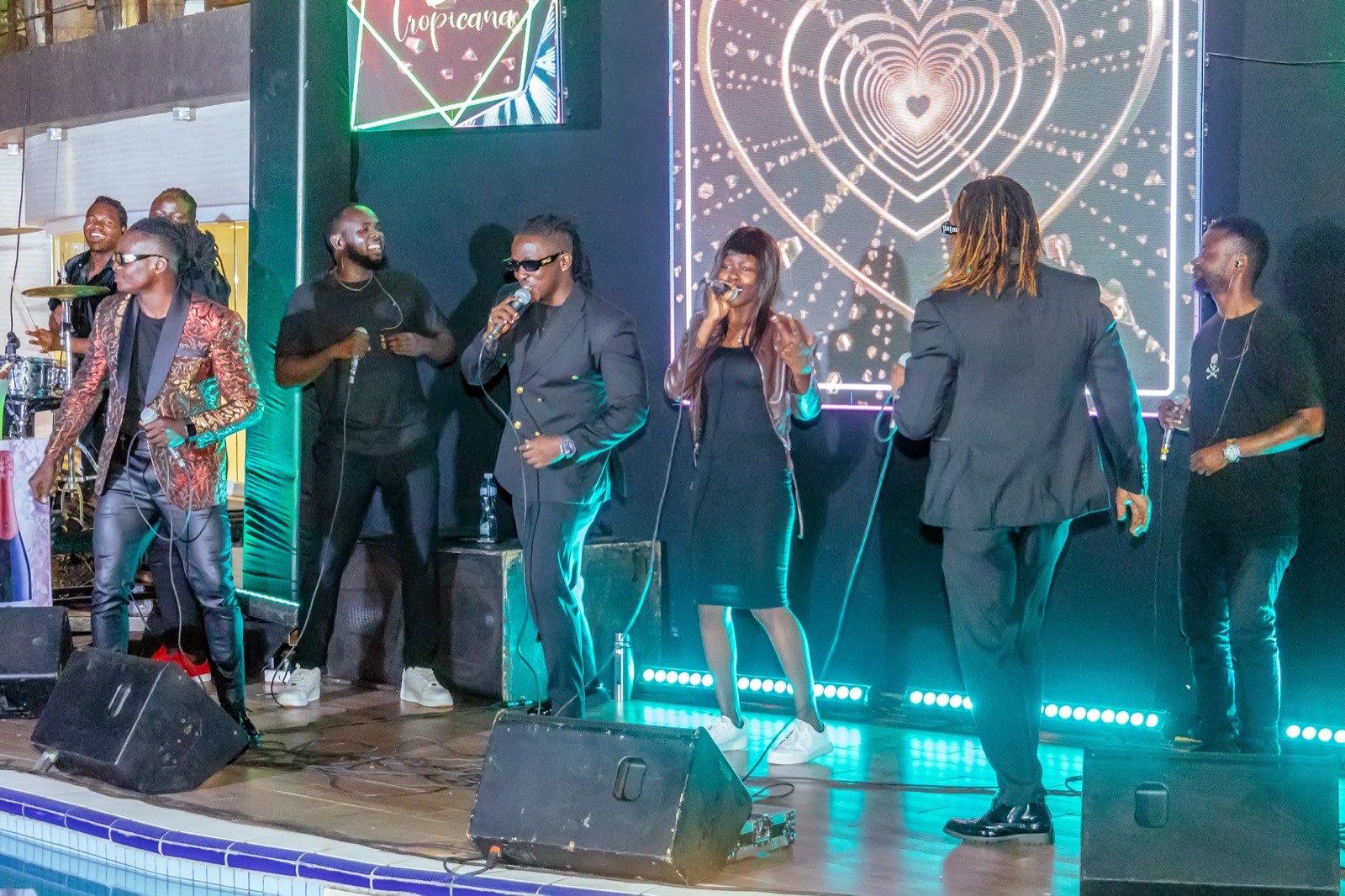 B2C performing with the live band at The Skyz Exclusive