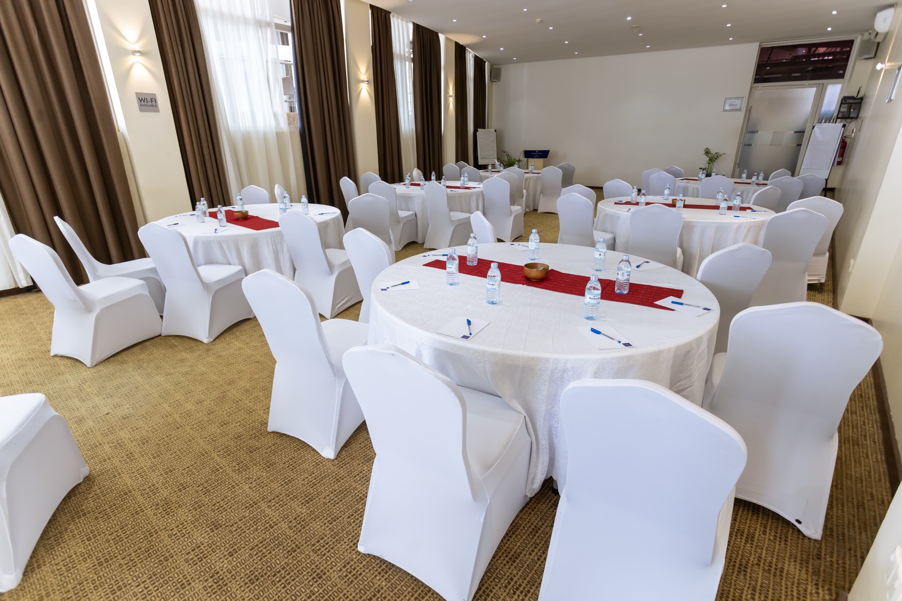 Tokyo Hall set up round-table style with natural light